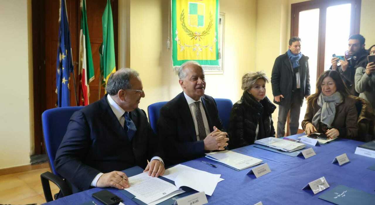 il ministro piantedosi a caivano parte il comitato di ordine e sicurezza presenti anche di bari e manfredi