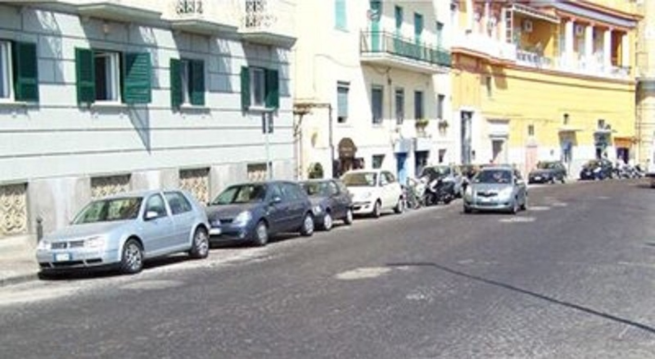 la banda di ladri che colpiva a posillipo c232 una colf complice di banditi una villa svaligiata da Ilmattino.it la banda di ladri che colpiva a posillipo c232 una colf complice di banditi una villa svaligiata