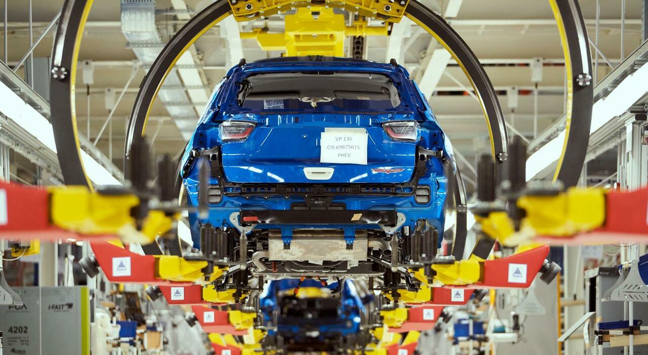 Una fabbrica Stellantis in Italia
