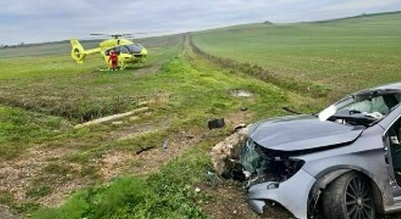 https://statics.cedscdn.it/photos/MED_HIGH/2026/01/18/9305325_18191726_incidente_oggi_puglia_morto_ultima_ora.jpg