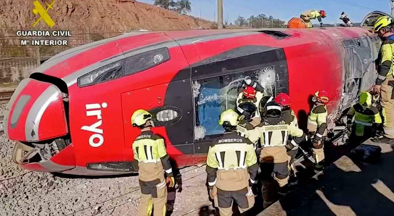 https://statics.cedscdn.it/photos/MED_HIGH/2026/01/19/9307492_19204322_treni_spagna_incidente_strano_testimonianze_cosa_e_successo.jpg