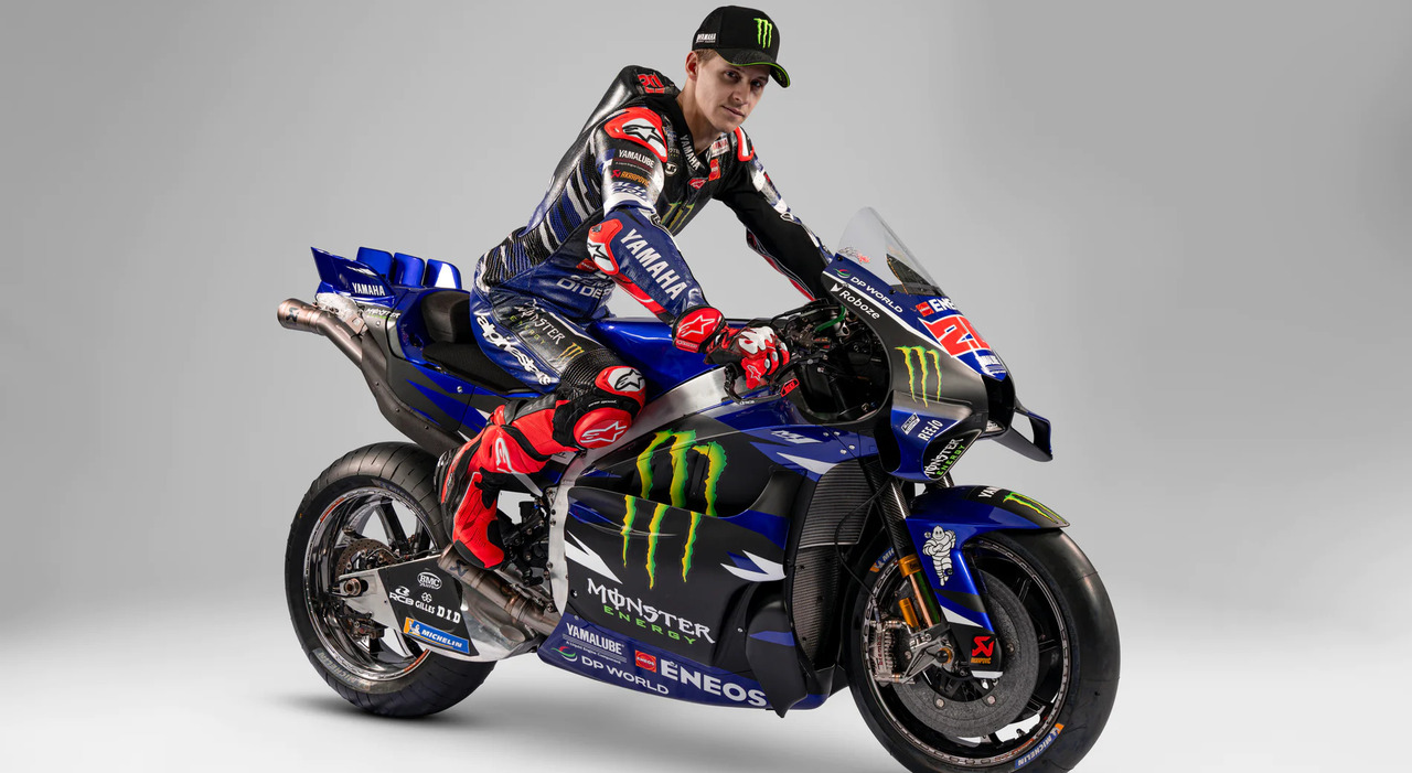 Fabio Quartararo con la nuova YZR-M1