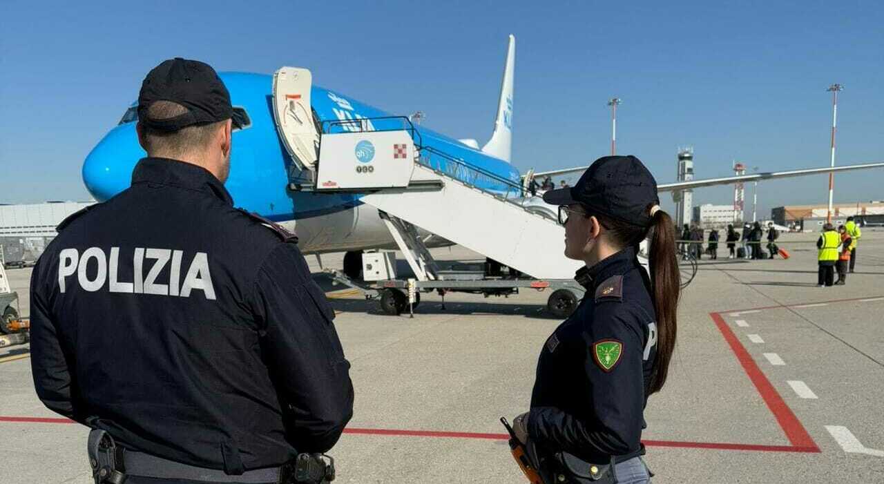 Boss della cocaina arrestato a Dubai dopo anni di latitanza: scovato seguendo la moglie incinta che l