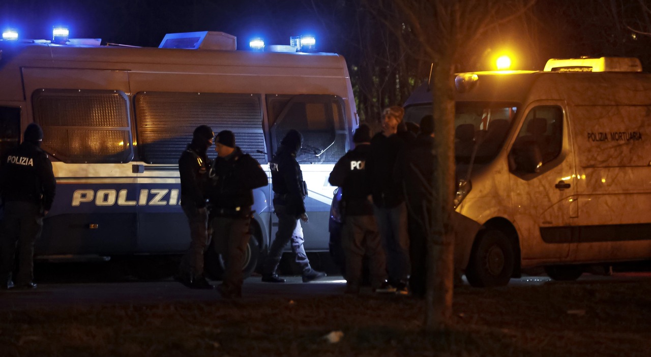 uomo ucciso a rogoredo il poliziotto volevo inseguirlo ha tirato fuori l arma e ho sparato ho avuto tanta paura