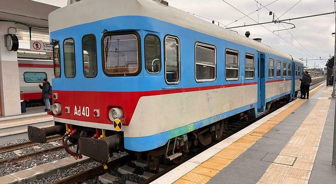 treni sudest vecchi e lumaca viaggiatori in fuga da 54 a 16 milioni di pendolari in 12 anni