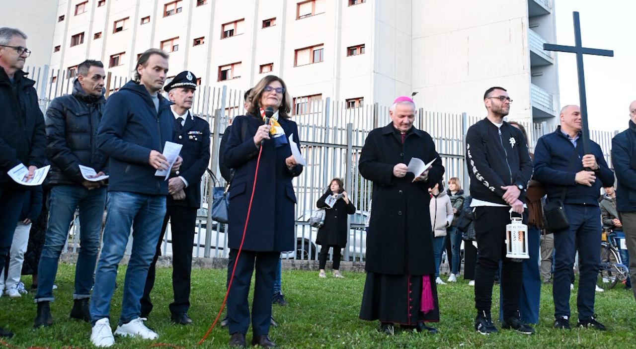 Giuseppe Marinaro suicida in cella: chiusa l?area di massima sicurezza del carcere, 23 trasferiti. È scontro politico, Ostellari: no a semplificazioni
