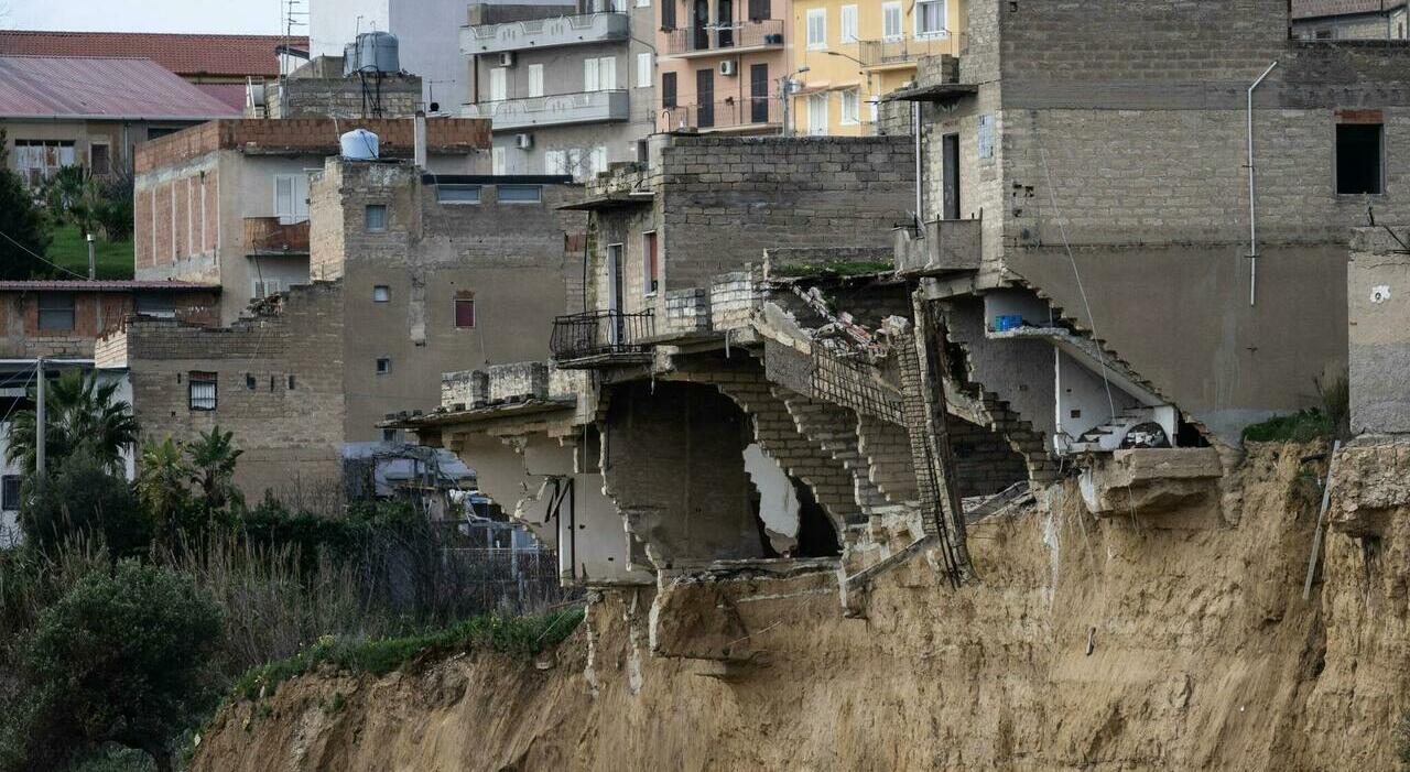 frana niscemi la leva europea contro il dissesto ogni anno una quota fissa di pil da Ilmessaggero.it frana niscemi la leva europea contro il dissesto ogni anno una quota fissa di pil