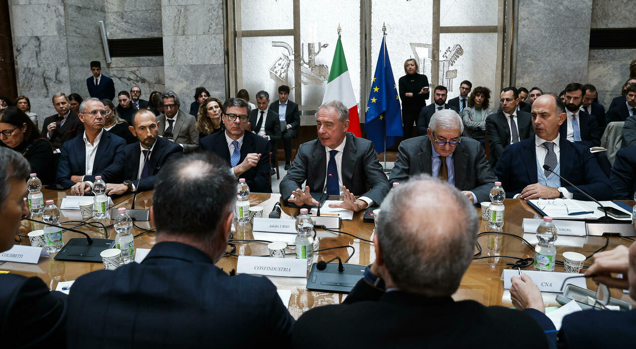 Tavolo automotive al Mimit