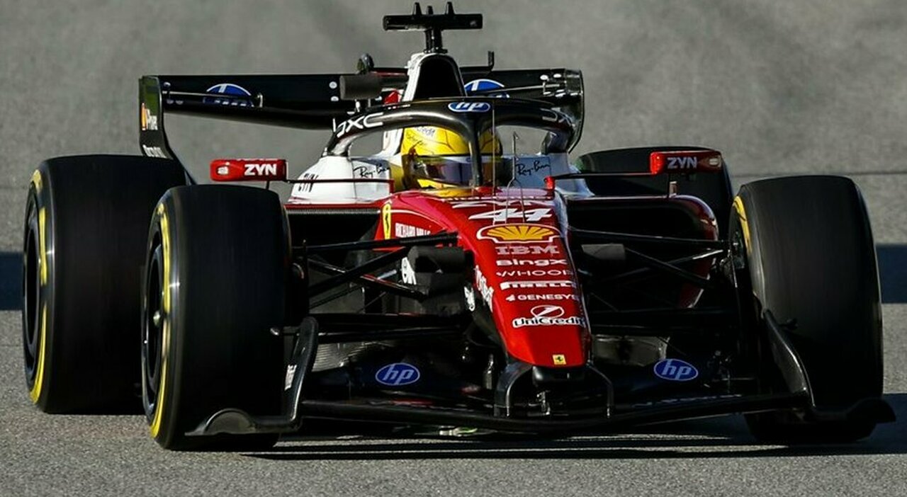 Lewis Hamilton sulla SF-26