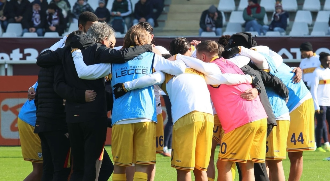 Torino Lecce, inizia il match Torino Lecce, inizia il match