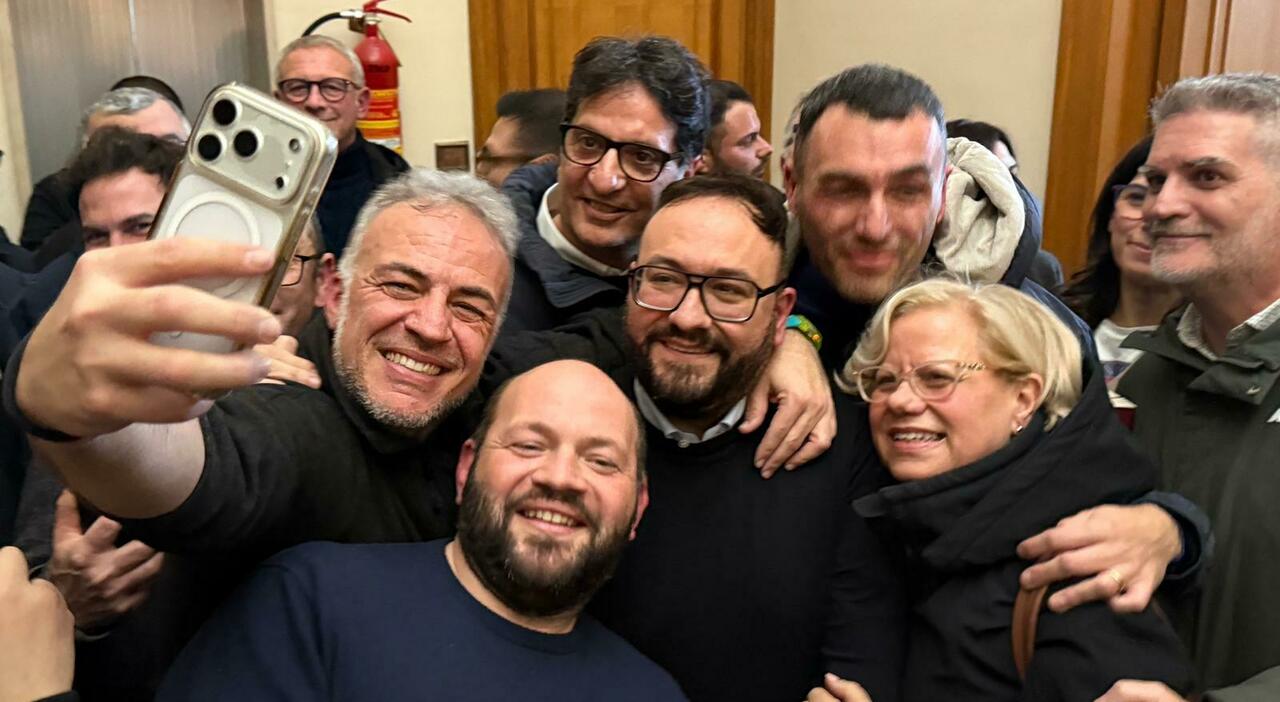 Risultati Elezioni Provincia Lecce: il nuovo presidente è Fabio Tarantino Risultati Elezioni Provincia Lecce: il nuovo presidente è Fabio Tarantino