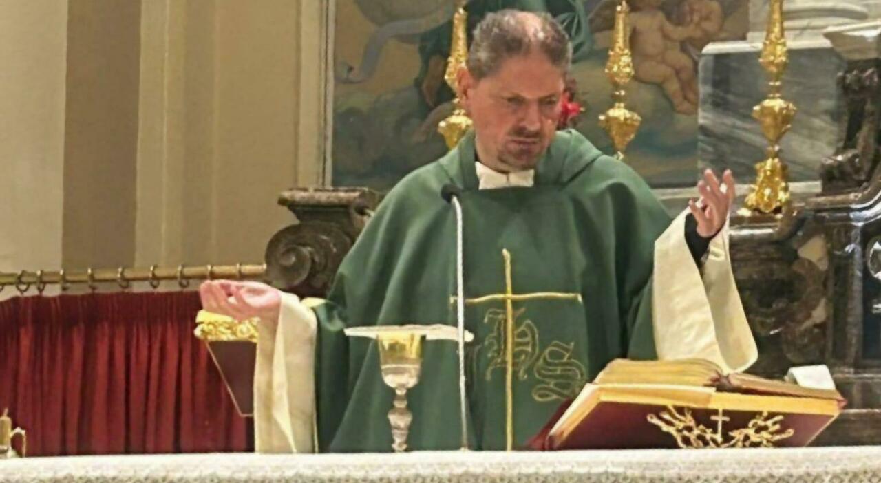 Don Giovanni Gatto, la supplica al Papa per tornare laico: «Ho avuto delle relazioni con due donne. Non ho avuto un tempo congruo di riflessione» Don Giovanni Gatto, la supplica al Papa per tornare laico: «Ho avuto delle relazioni con due donne. Non ho avuto un tempo congruo di riflessione»