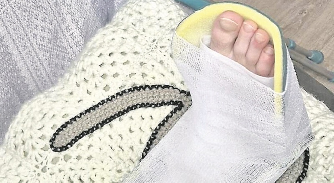 io aggredito dal buttafuori alla discoteca storya ho preso un pugno in faccia e sono stato spintonato fuori poi con un calcio mi ha spezzato una gamba da Ilgazzettino.it io aggredito dal buttafuori alla discoteca storya ho preso un pugno in faccia e sono stato spintonato fuori poi con un calcio mi ha spezzato una gamba