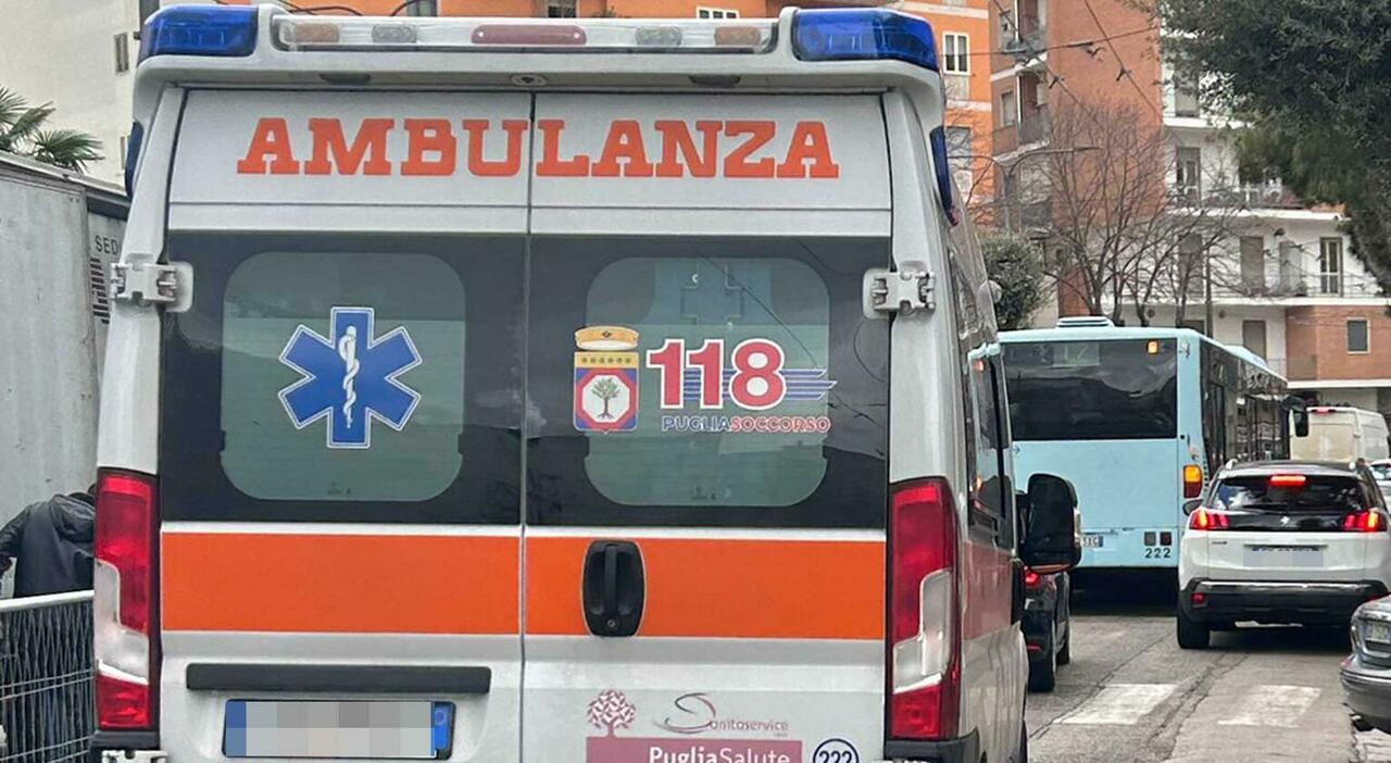 salento cade da quattro metri incidente sul lavoro nel cantiere grave operaio