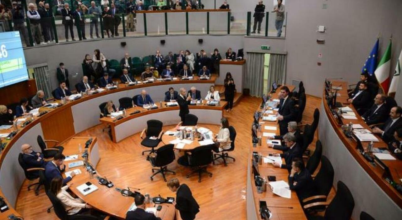 marche le partecipate e i posti nei cda meglio delle liste di collocamento ecco l elenco dei non eletti che provano a rientrare