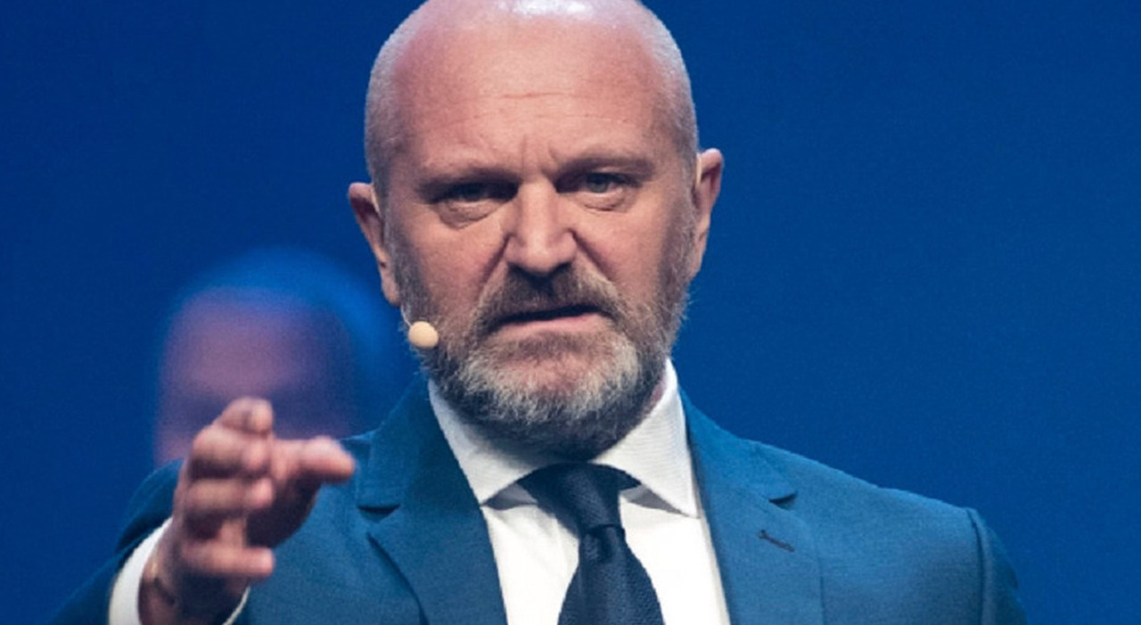 andrea pucci rinuncia a sanremo insulti e minacce alla mia famiglia 232 inaccettabile il termine fascista non dovrebbe esistere non odio nessuno