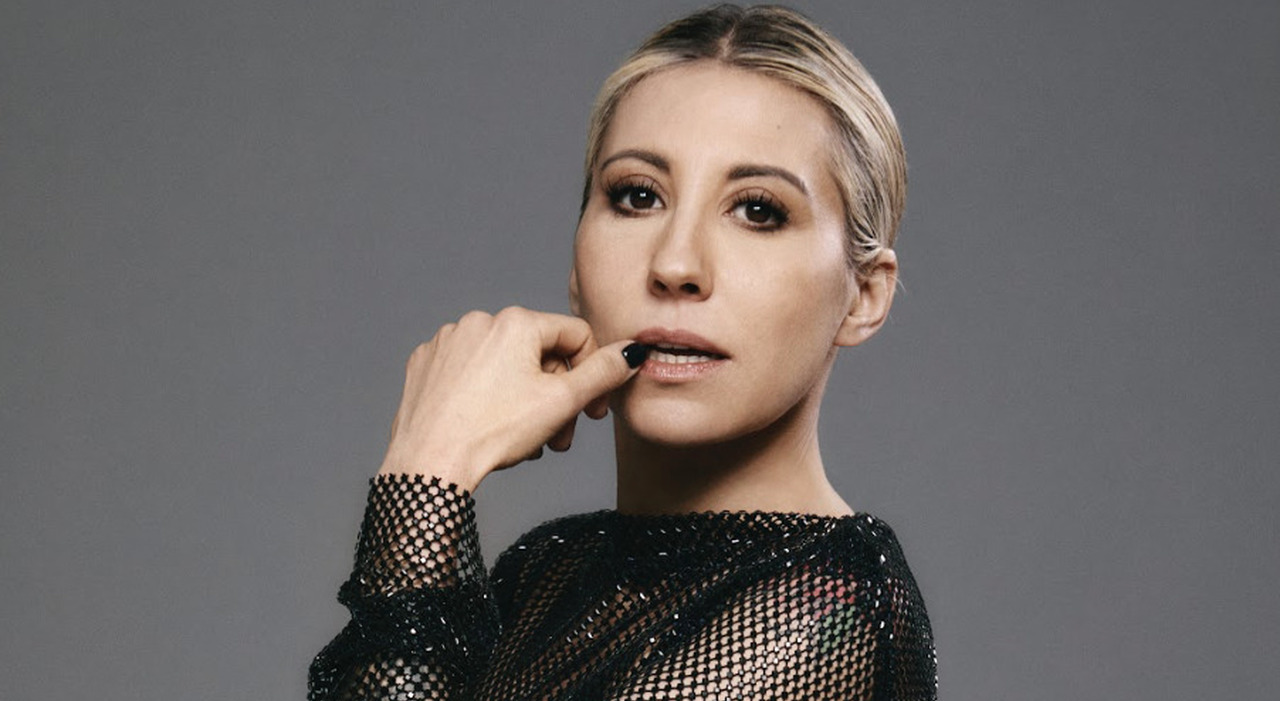 Malika Ayane a Sanremo 2026: «Siamo sconosciuti per la gente che non ci capirà mai. A 40 anni la validazione esterna non è più così necessaria»