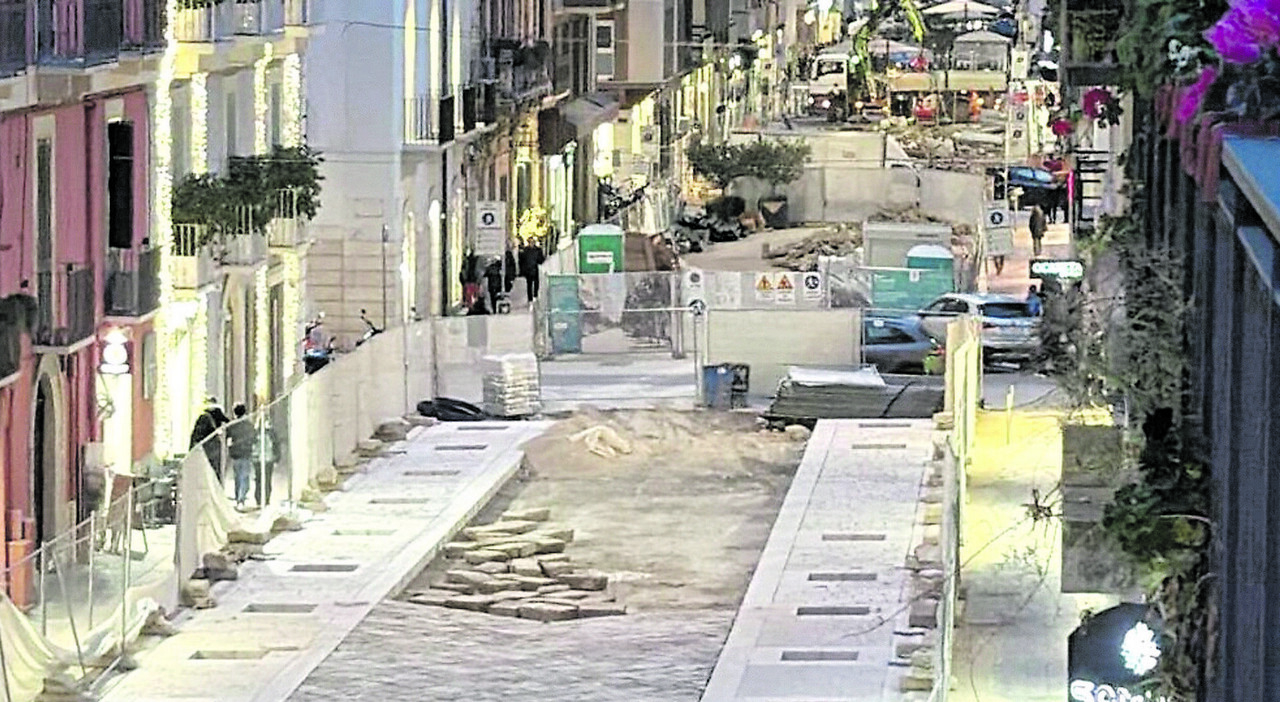 cantieri restyling via argiro e via manzoni commercianti denunciano calo vendite del 50 e licenziamenti