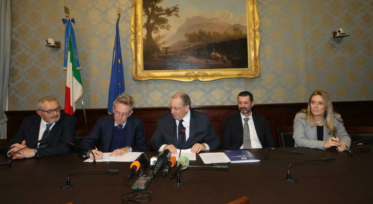 Bagnoli: ecco 1,5 miliardi per le bonifiche dell?area: «Tanto lavoro per tutti»