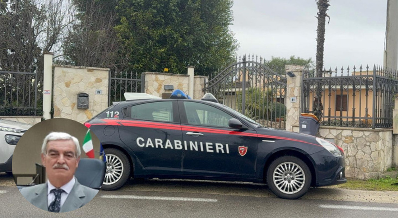 Bomba davanti alla porta dello studio dell Bomba davanti alla porta dello studio dell