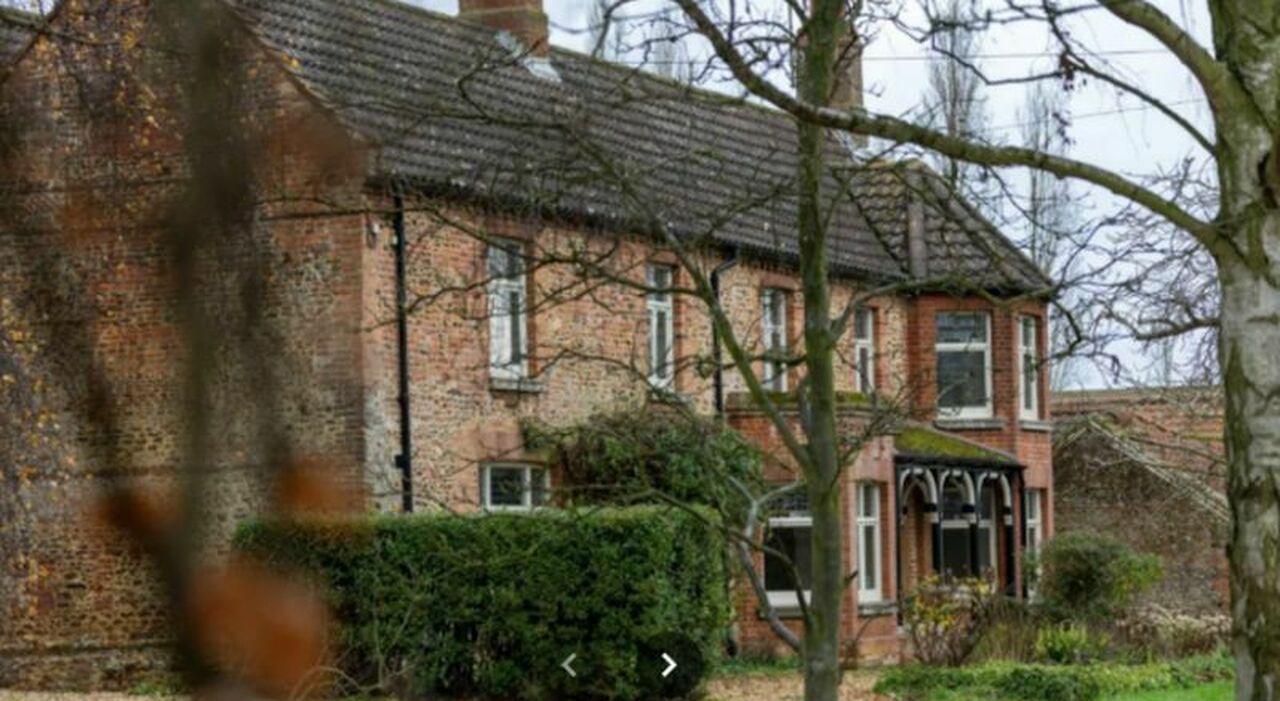 Prince Andrew: Spotted at New Home After Windsor Lodge Exit Prince Andrew: Spotted at New Home After Windsor Lodge Exit