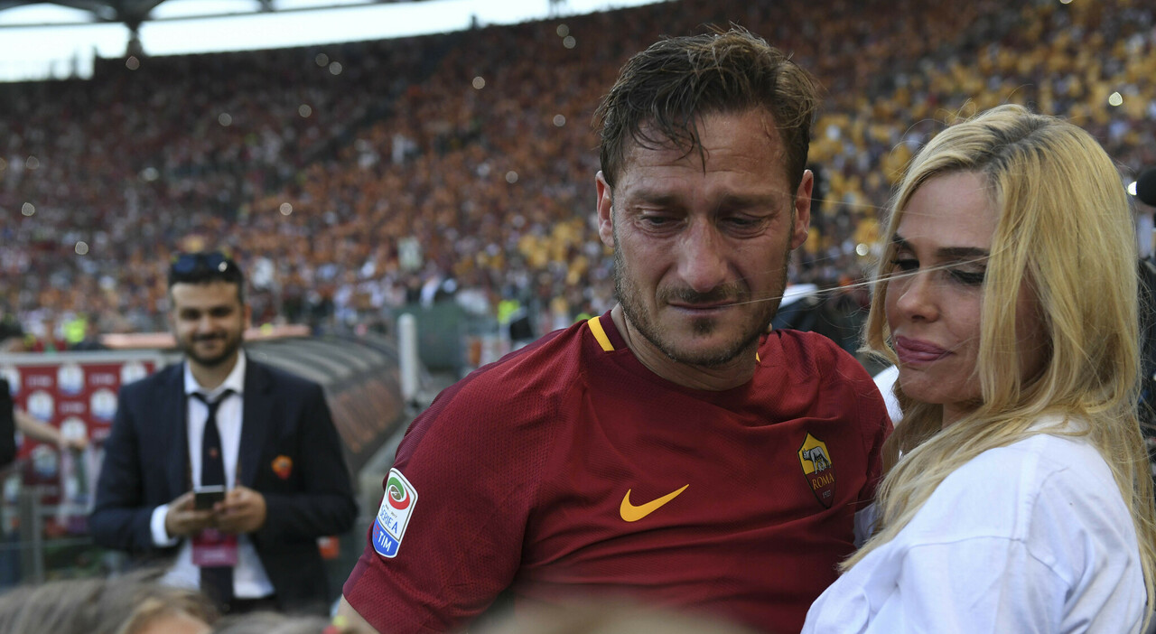 https://statics.cedscdn.it/photos/MED_HIGH/2026/02/19/9369446_19083203_ilary_totti_la_presse_.jpg