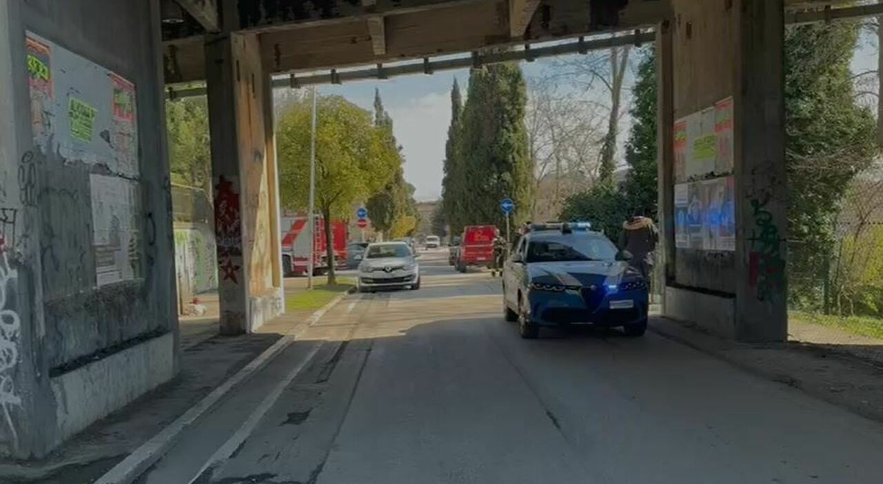 Ascoli, tragedia nella tenda vicino al fiume Tronto: trovati morti un uomo e una donna incinta. Giallo sulle cause del decesso