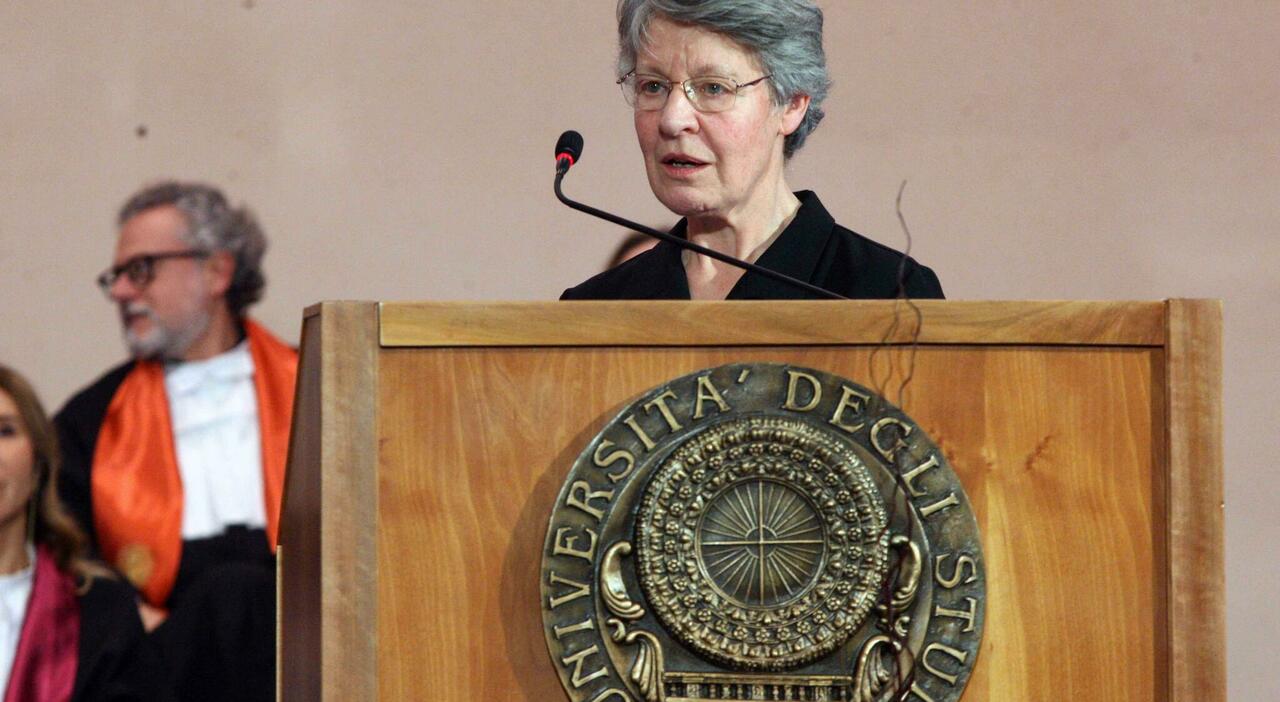 jocelyn bell la lezione agli studenti pugliesi ho scoperto le pulsar mentre cercavamo altro se pensate di non essere all altezza provateci da Quotidianodipuglia.it jocelyn bell la lezione agli studenti pugliesi ho scoperto le pulsar mentre cercavamo altro se pensate di non essere all altezza provateci