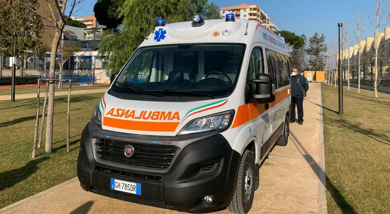 incidente nel pomeriggio si schianta con l auto contro un muretto un morto e un ferito da Quotidianodipuglia.it incidente nel pomeriggio si schianta con l auto contro un muretto un morto e un ferito