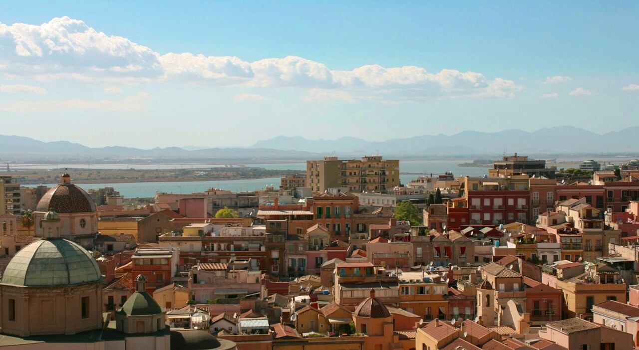 https://statics.cedscdn.it/photos/MED_HIGH/2026/02/27/9386077_27163355_cagliari_credit_laura_lugaresi_via_unsplash.jpg