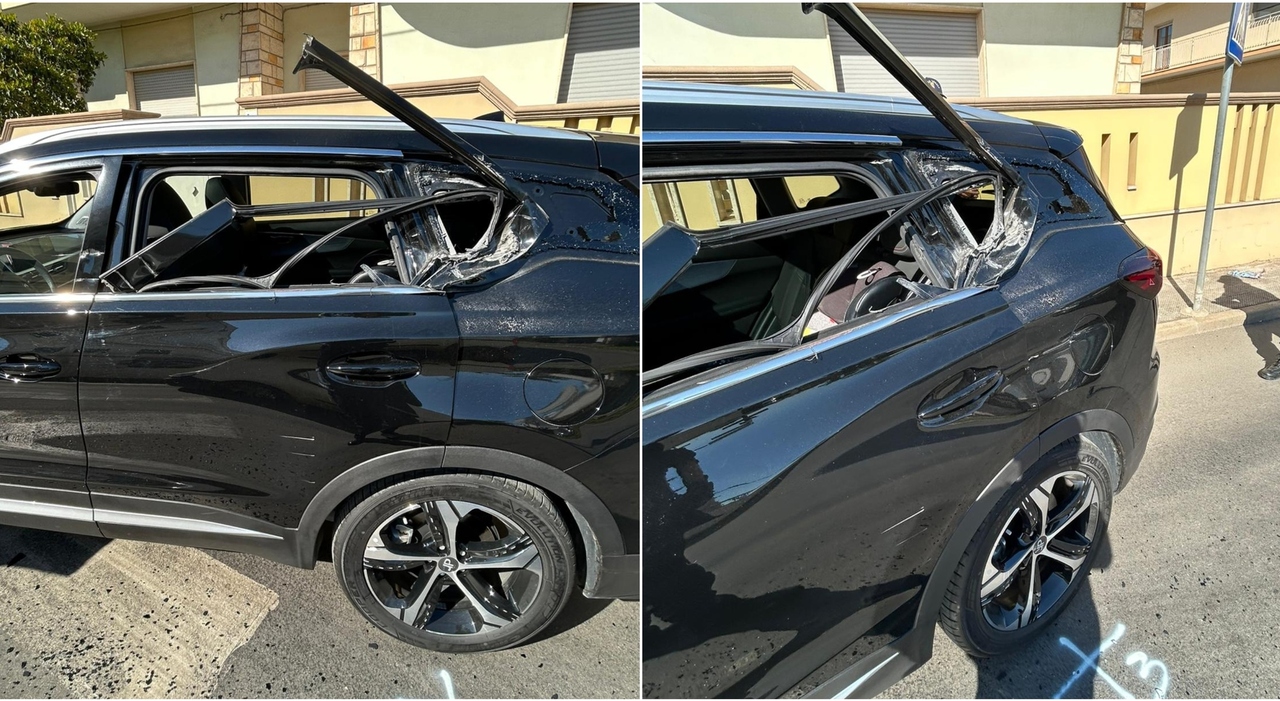 carmiano incidente in centro auto contro camion ferita una donna