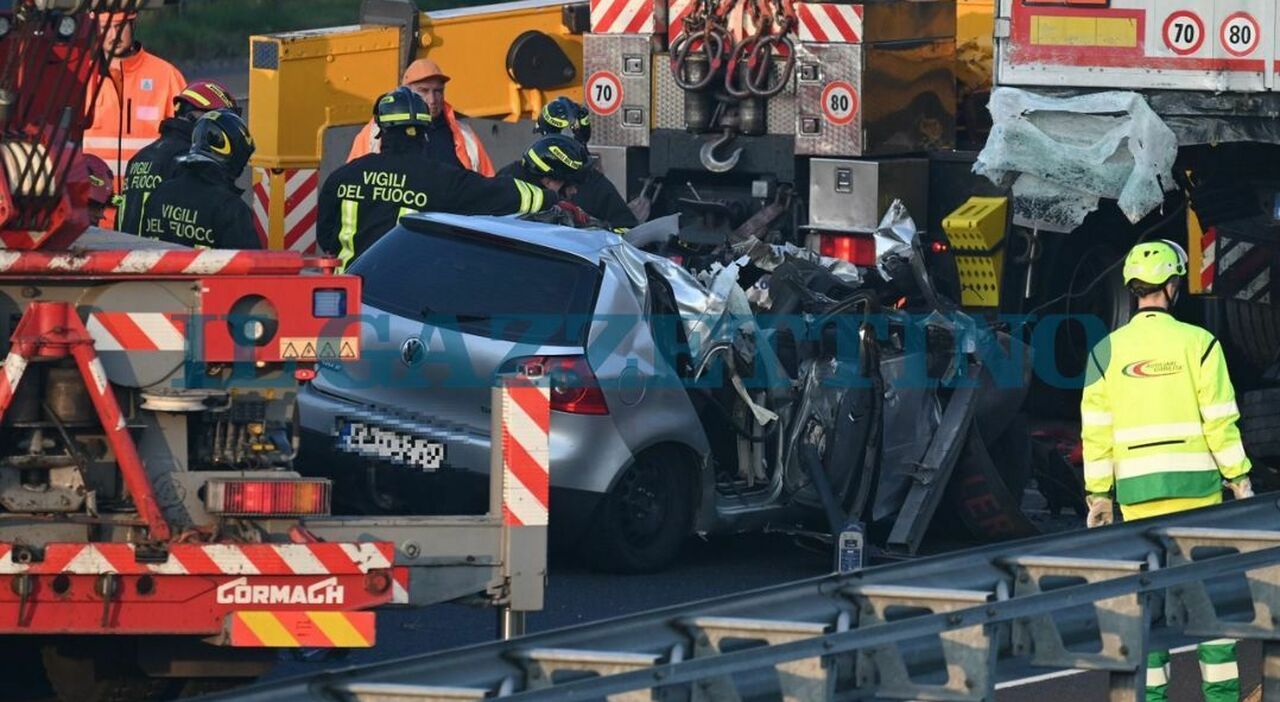 https://statics.cedscdn.it/photos/MED_HIGH/2026/02/27/9386232_27181653_incidente_a4_tratto_maledetto_morti_auto_sotto_tir_cos_e_successo.jpg