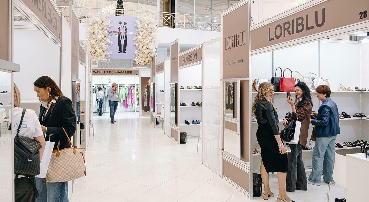 le aziende fermane virano sul kazakistan ma un paio di scarpe coster224 il 138 in pi249 ad almaty oltre cento buyer anche da uzbekistan kirghizistan e tagikistan