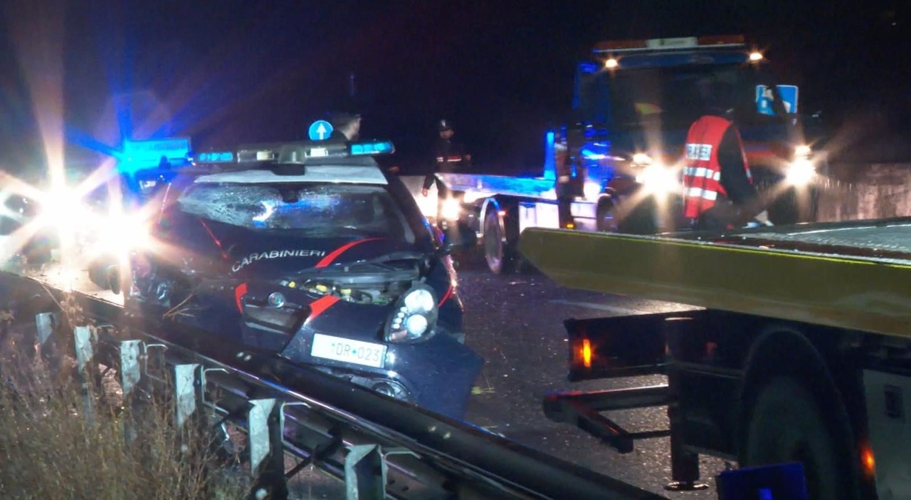 inseguimento da brividi da matelica e schianto i ladri speronano i carabinieri feriti due militari e un automobilista da Corriereadriatico.it inseguimento da brividi da matelica e schianto i ladri speronano i carabinieri feriti due militari e un automobilista