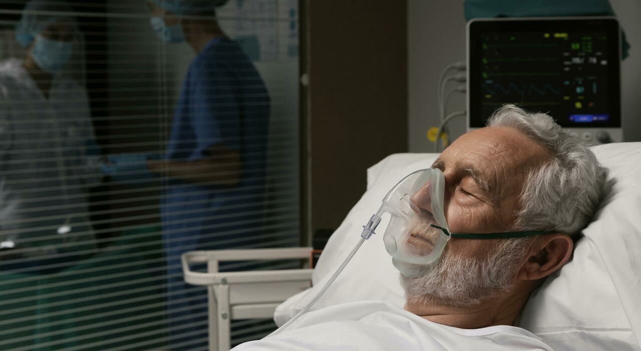 https://statics.cedscdn.it/photos/MED_HIGH/2026/03/04/9395533_04121710_old_man_with_respirator_hospital_bed.jpg