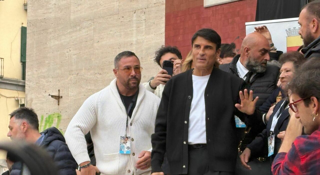 sal da vinci la festa a napoli dopo sanremo 200 il vostro premio polemiche non rispondete