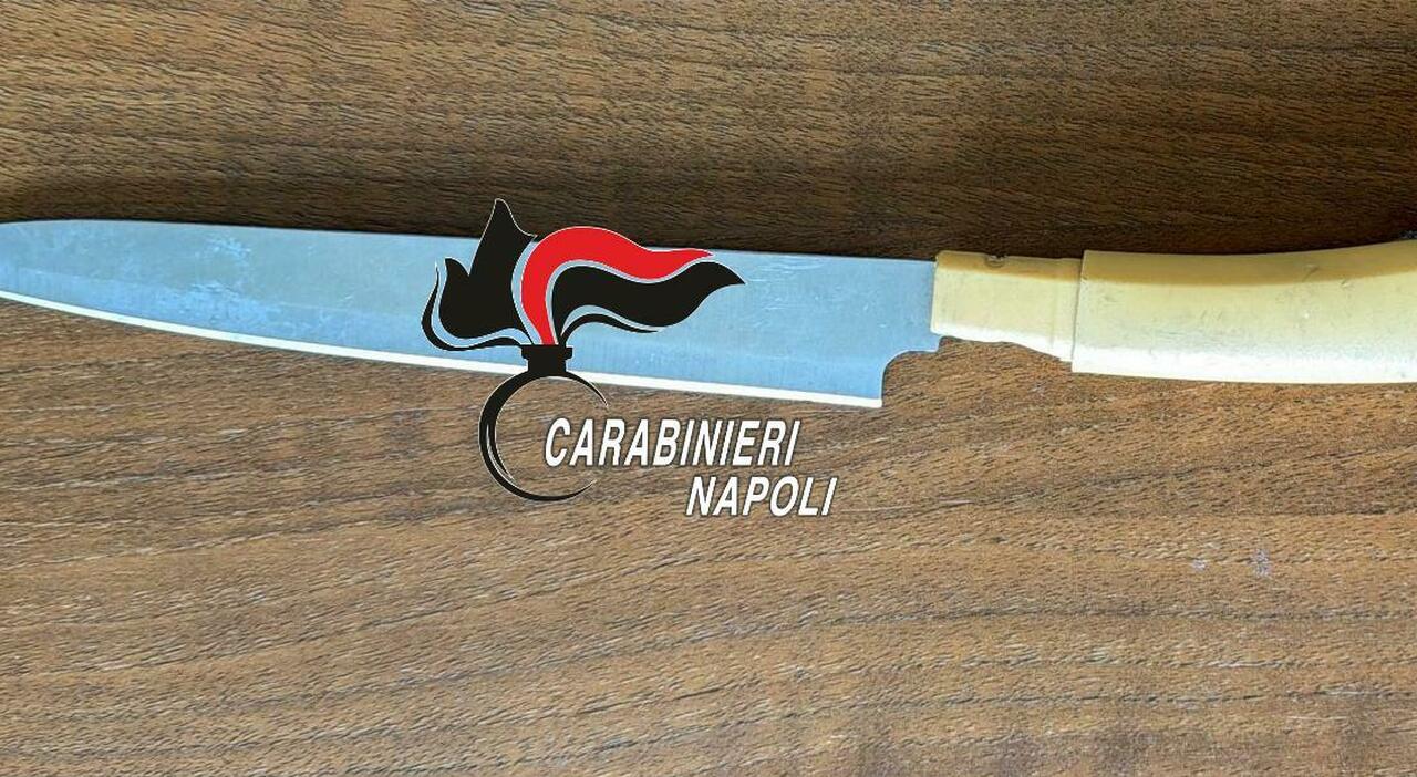 marano lite su un pullman anm arrestato 28enne armato di coltello