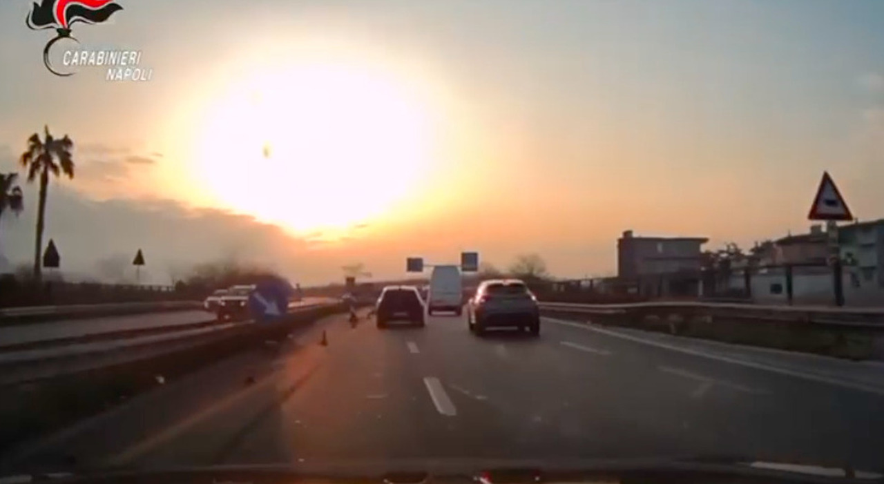 giugliano in campania due ragazzi arrestati dopo un lungo inseguimento da Ilmattino.it giugliano in campania due ragazzi arrestati dopo un lungo inseguimento