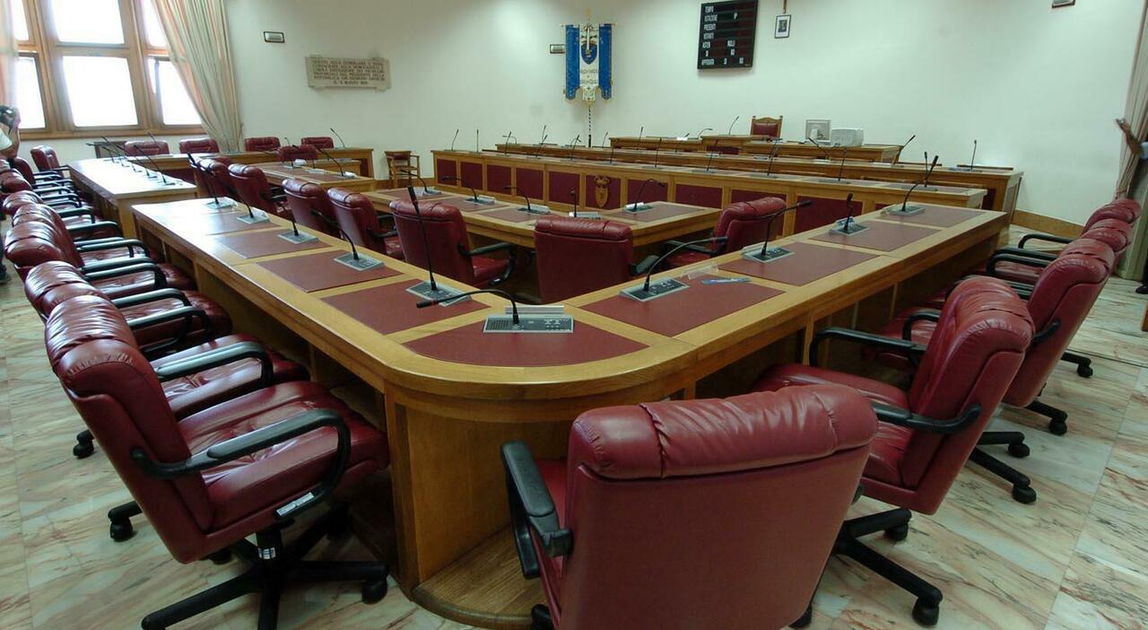 provinciali le ultime alleanze in vista del voto di domenica ma senza i mister preferenze il paradosso dei consiglieri gi224 esclusi da Quotidianodipuglia.it provinciali le ultime alleanze in vista del voto di domenica ma senza i mister preferenze il paradosso dei consiglieri gi224 esclusi