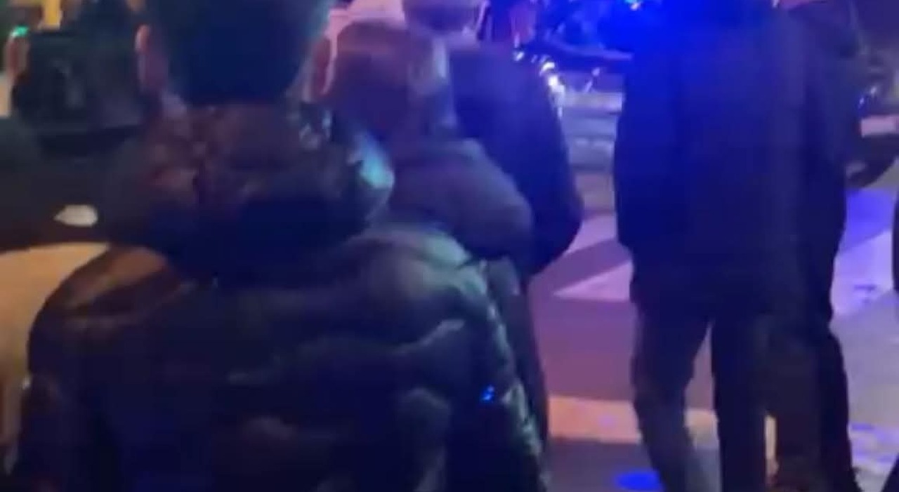 foggia rapina in pieno centro negoziante reagisce e blocca i malviventi arrestati due minorenni da Quotidianodipuglia.it foggia rapina in pieno centro negoziante reagisce e blocca i malviventi arrestati due minorenni