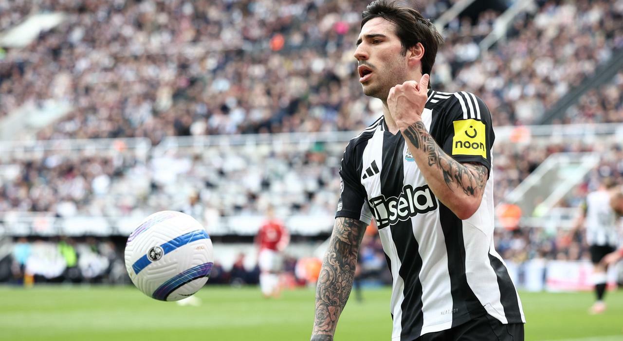 Calciomercato Napoli, anche Calafiori e Tonali nel mirino per l