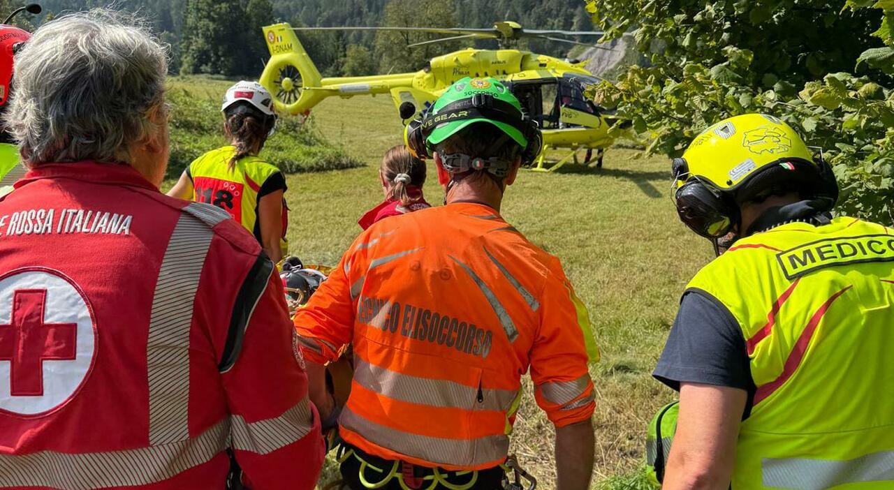Auto contro betoniera nella galleria Fara: si temono vittime