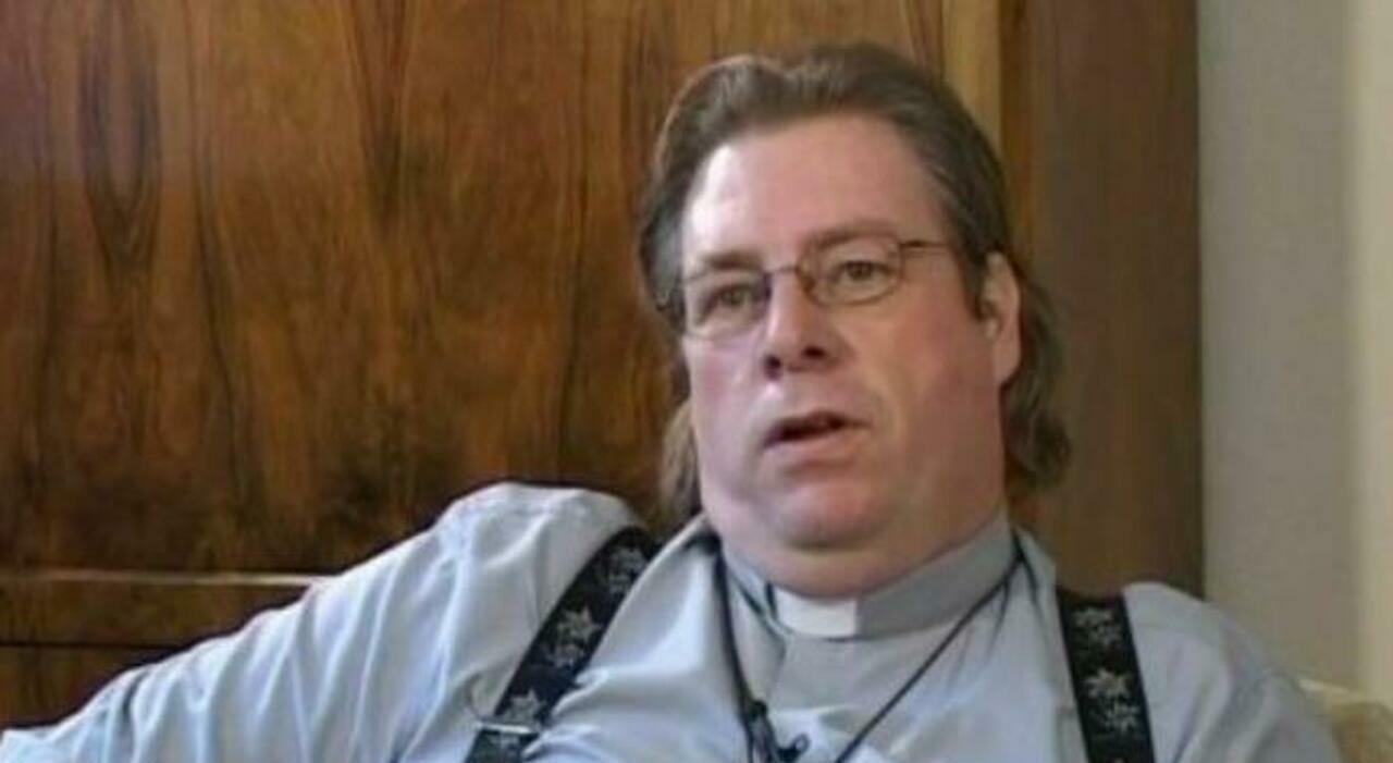 Prete a processo per violenze a Sant