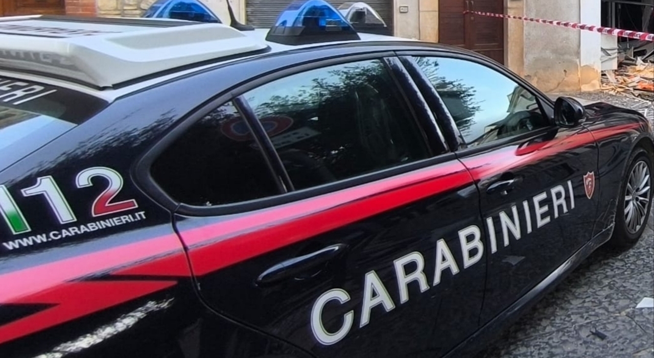 assaltavano i bancomat con la marmotta presi cinque pugliesi uno 232 ricercato da Quotidianodipuglia.it assaltavano i bancomat con la marmotta presi cinque pugliesi uno 232 ricercato