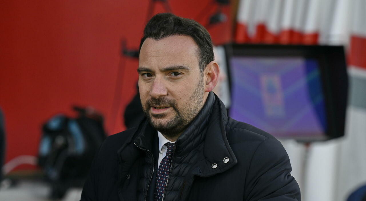 Manna: «Conte ha un altro anno di contratto, non c Manna: «Conte ha un altro anno di contratto, non c