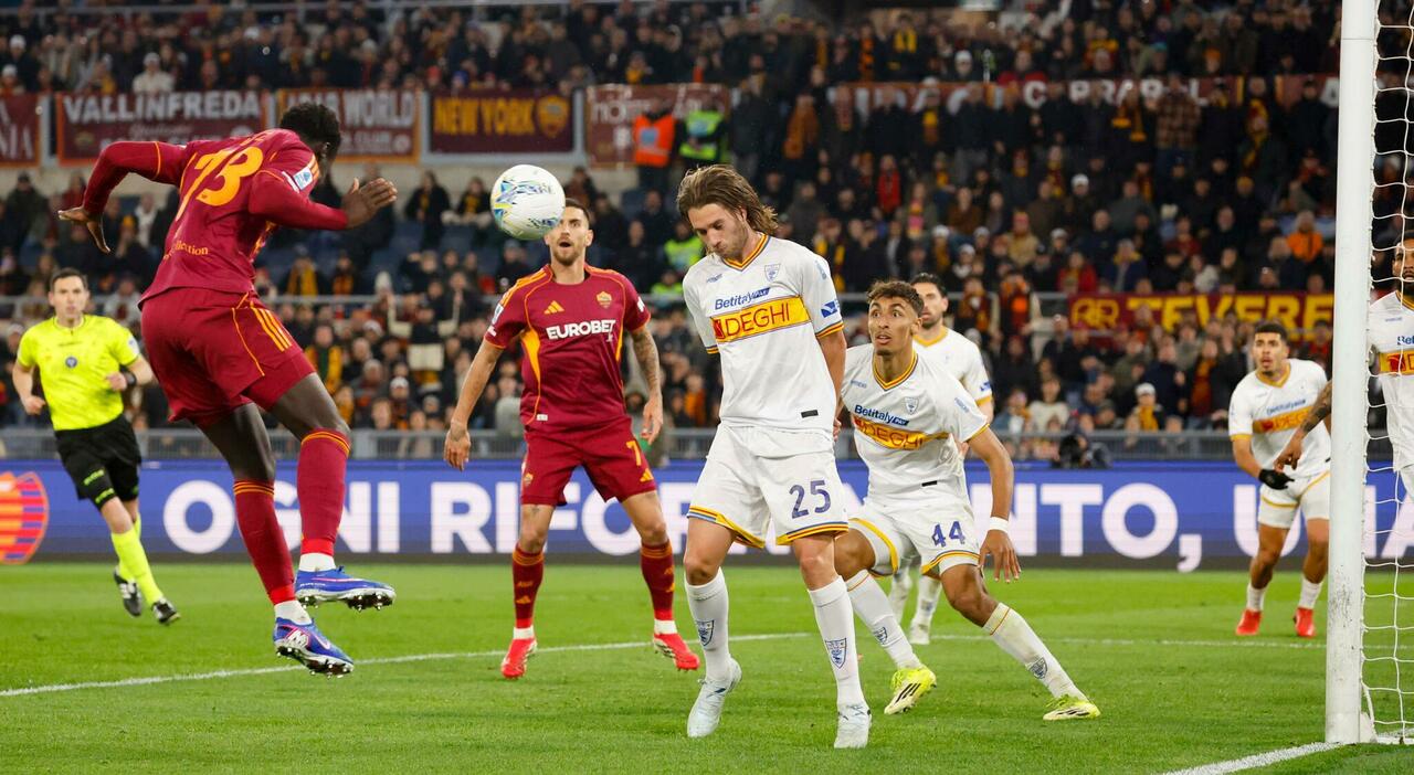 Roma Lecce diretta: sblocca Vaz