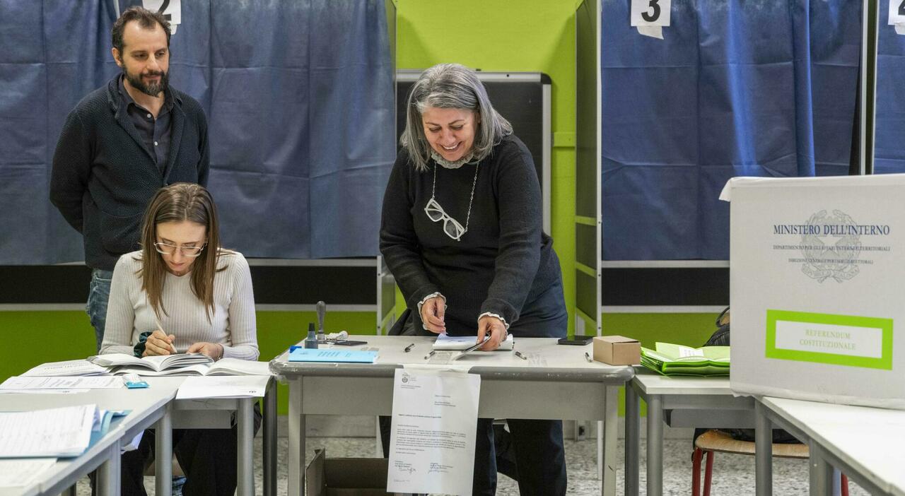 affluenza referendum alle 23 nel lazio vota oltre il 48 la puglia supera il 39 emilia romagna la regione leader da Ilmessaggero.it affluenza referendum alle 23 nel lazio vota oltre il 48 la puglia supera il 39 emilia romagna la regione leader
