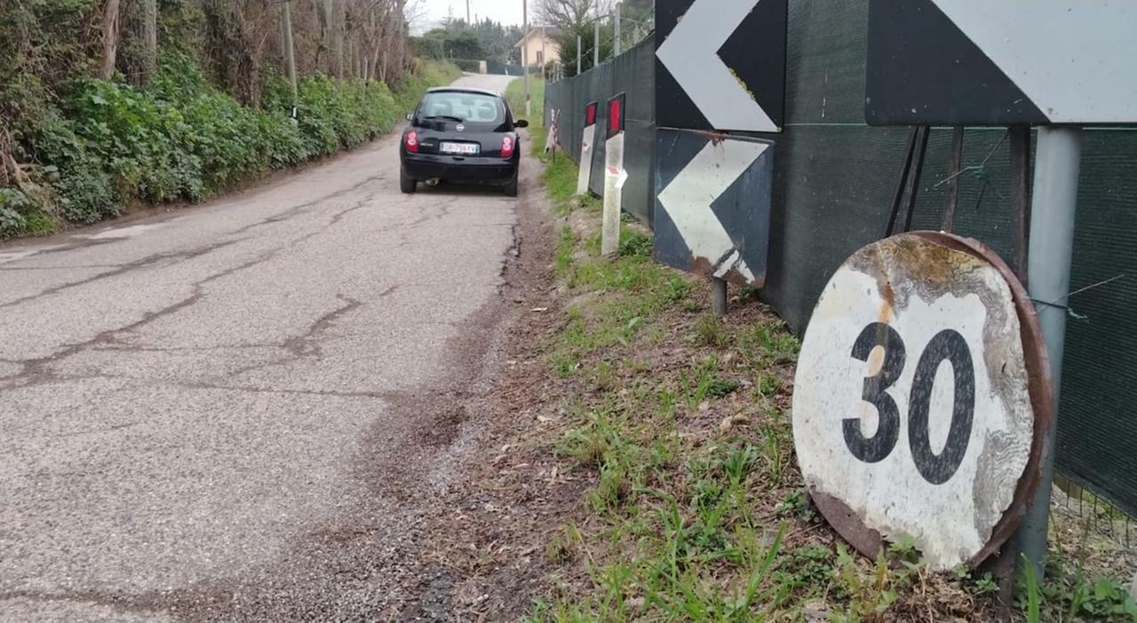 ancona strade vicinali da acquisire tombolini allontanato chi ci voleva influenzare da Corriereadriatico.it ancona strade vicinali da acquisire tombolini allontanato chi ci voleva influenzare