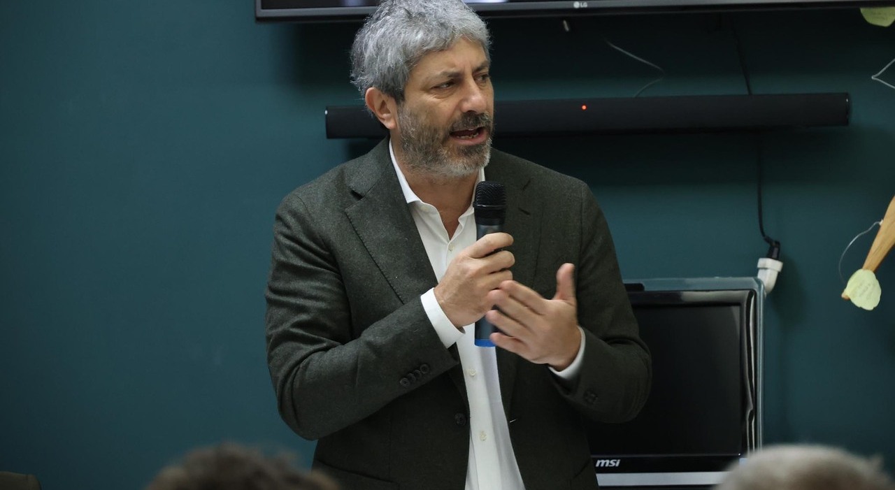 domenico caliendo morto a napoli fico la regione potrebbe costituirsi parte civile da Ilmattino.it domenico caliendo morto a napoli fico la regione potrebbe costituirsi parte civile