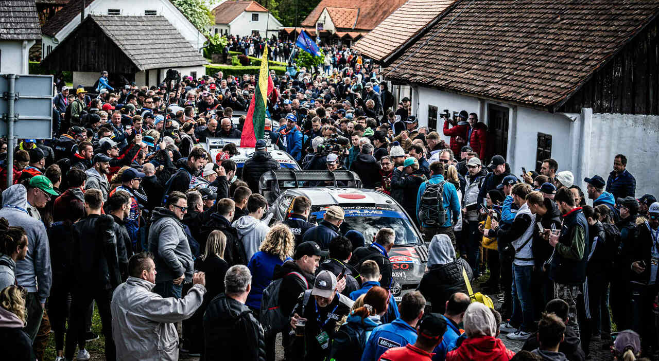 La folla per il WRC in Croazia